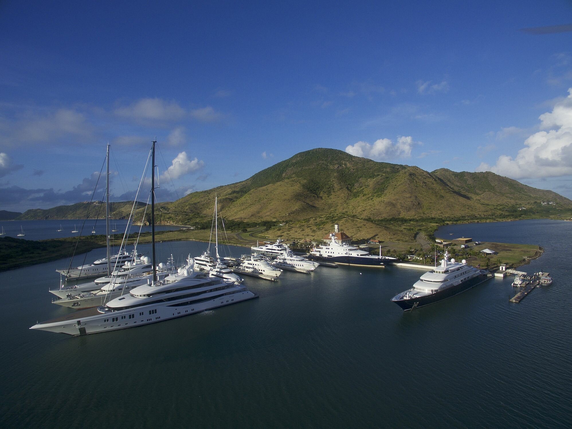 Gustavia Yacht Club, Stelios